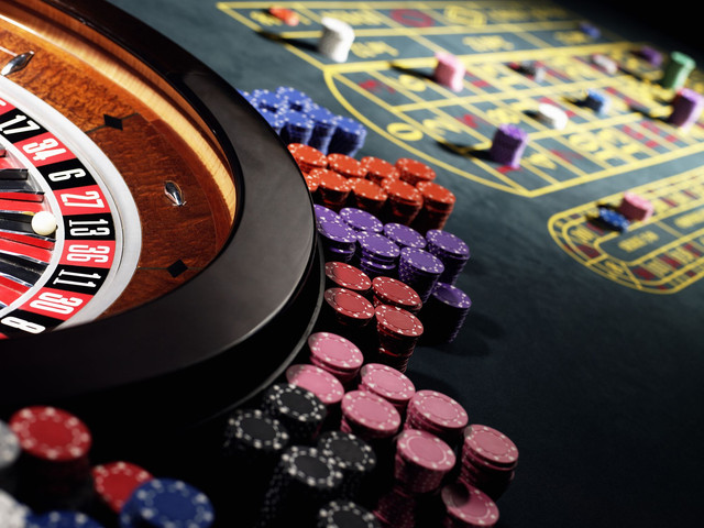 What Are The Benefits Of Playing Slots Online?