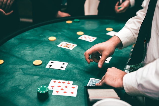 Learn Important Rules And Regulation Of Playing Poker88