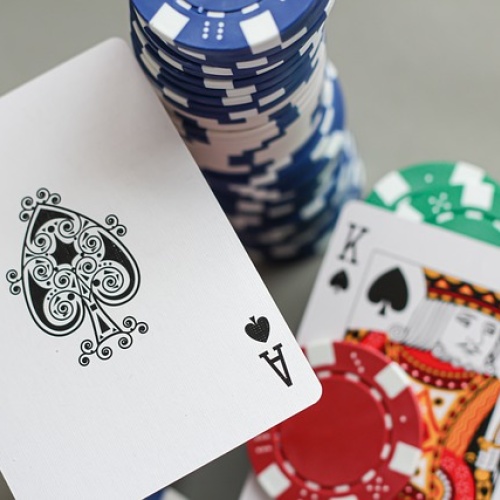 Keunggulan Slot Gacor Hari Ini Dibandingkan Mesin Slot Tradisional